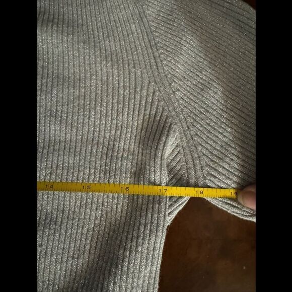 Worthington Vintage Sparkly Ribbed Long Sleeve Turtleneck Sweater Gray Large - Picture 10 of 12